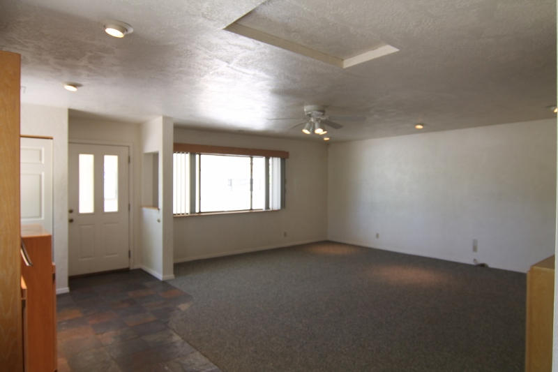 5620 East Atkinson Road Flagstaff, AZ 86004 - Photo 9 of 23 Family Room