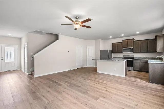 $327,900 | 6339 Emerald Tree Lane, Dallas, TX 75241