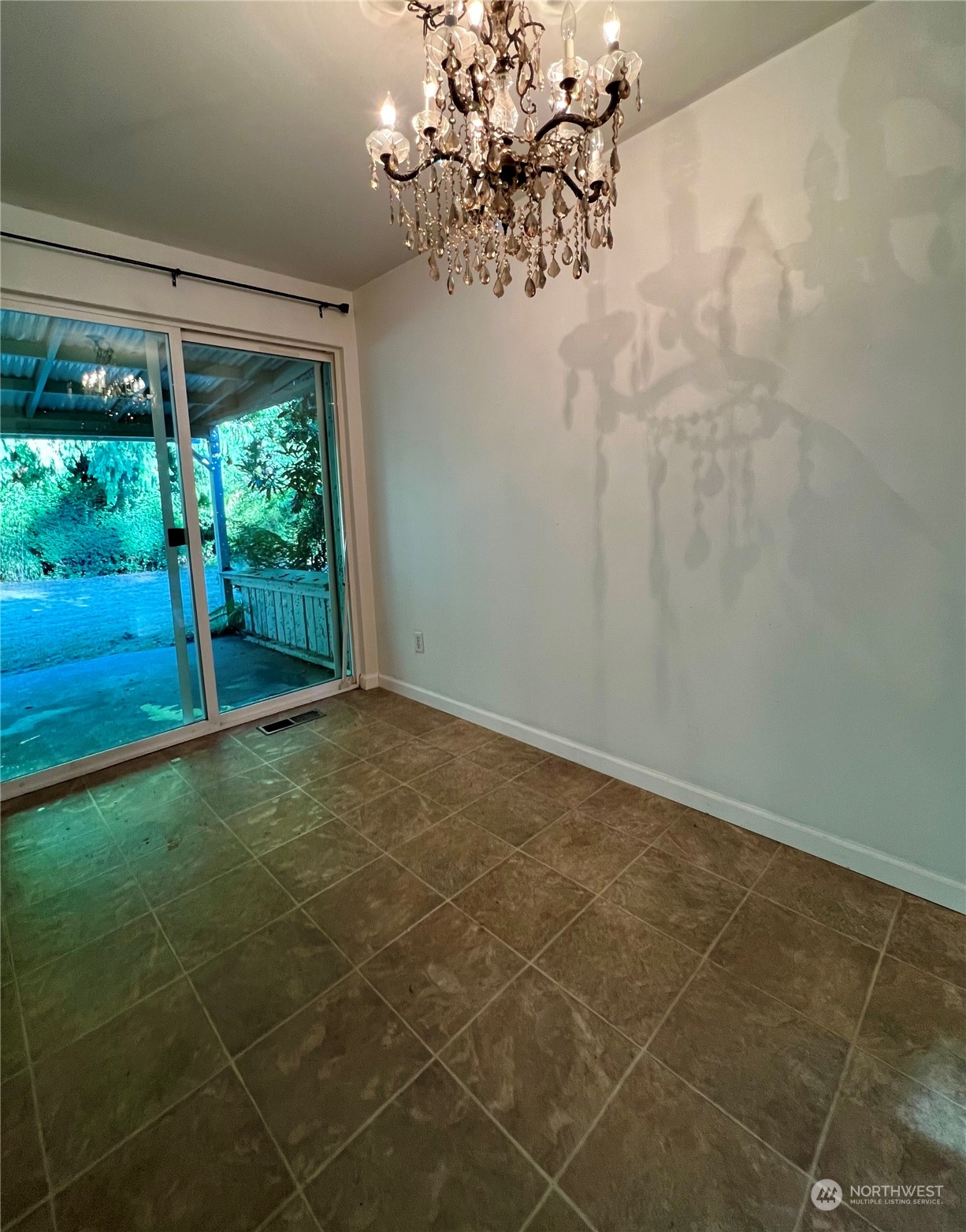 3503 Rasmussen Lane Bremerton, WA 98310 - Photo 11 of 13 Gallery Image 11