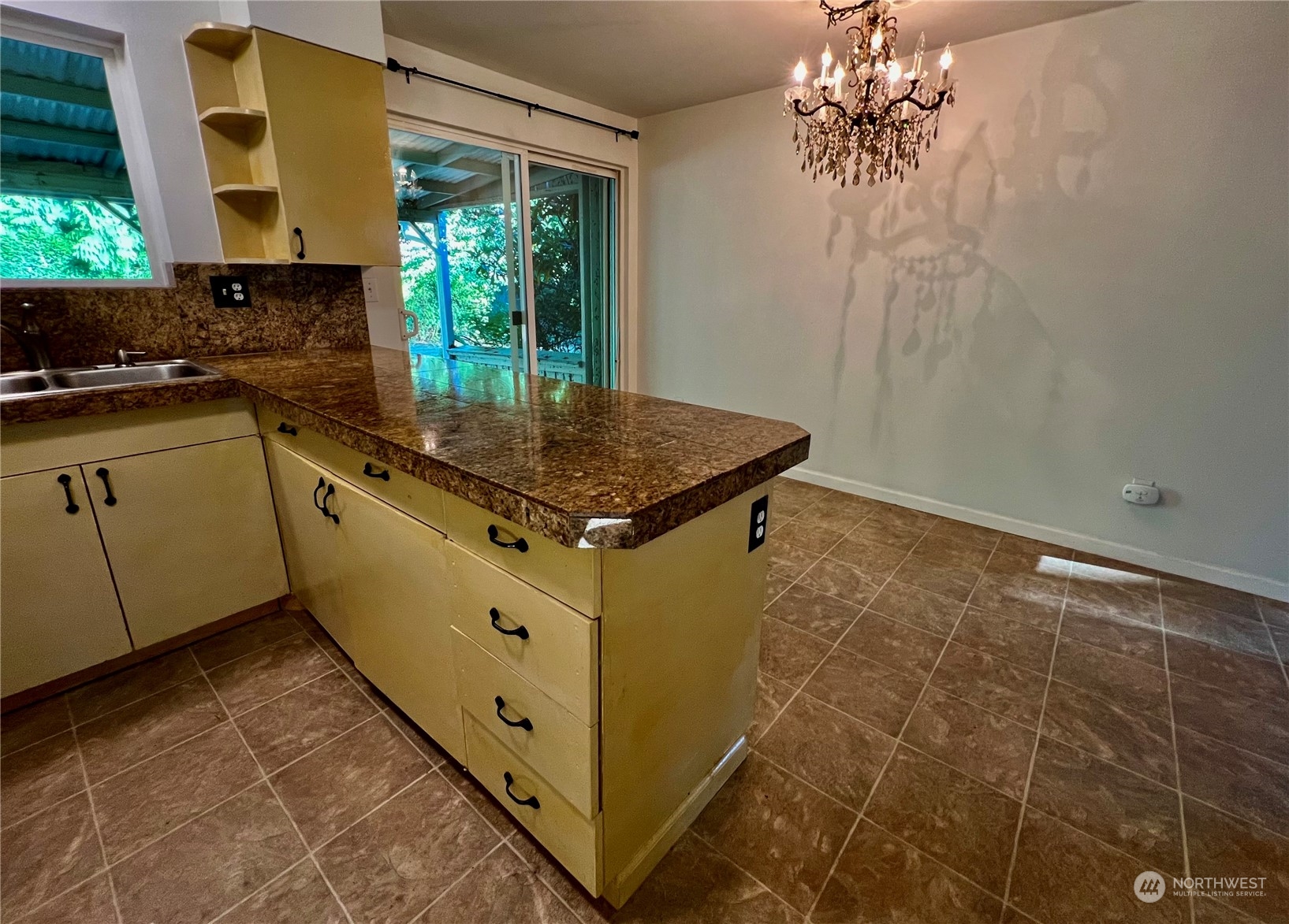 3503 Rasmussen Lane Bremerton, WA 98310 - Photo 7 of 13 Gallery Image 7