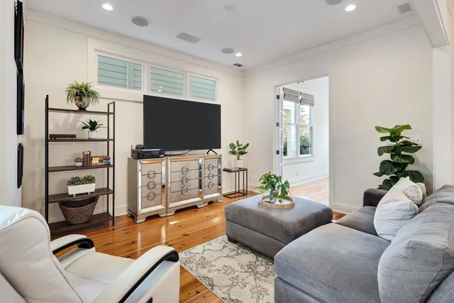 $544,900 | 938 River Breeze Drive, Memphis, TN 38103