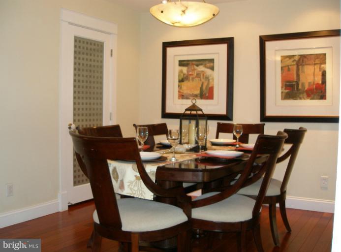 1634 Bentana Way Reston, VA 20190 - Photo 4 of 18 Dining Room