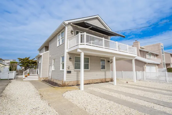 $3,995,000 | 25 9th Street, Avalon, NJ 08202