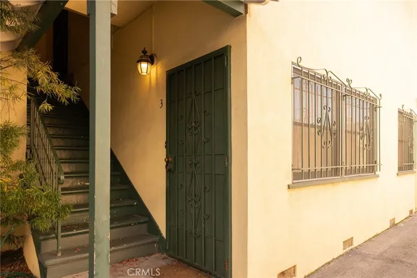 $2,950 | 1745 Mariposa Avenue, Los Angeles, CA 90027