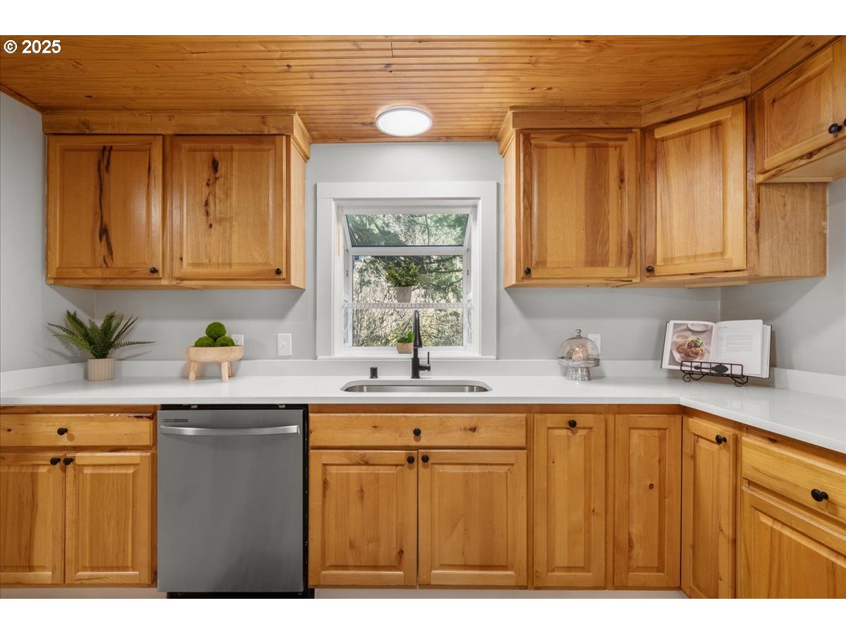 6701 Northwest 309th Street Ridgefield, WA 98642 - Photo 19 of 40