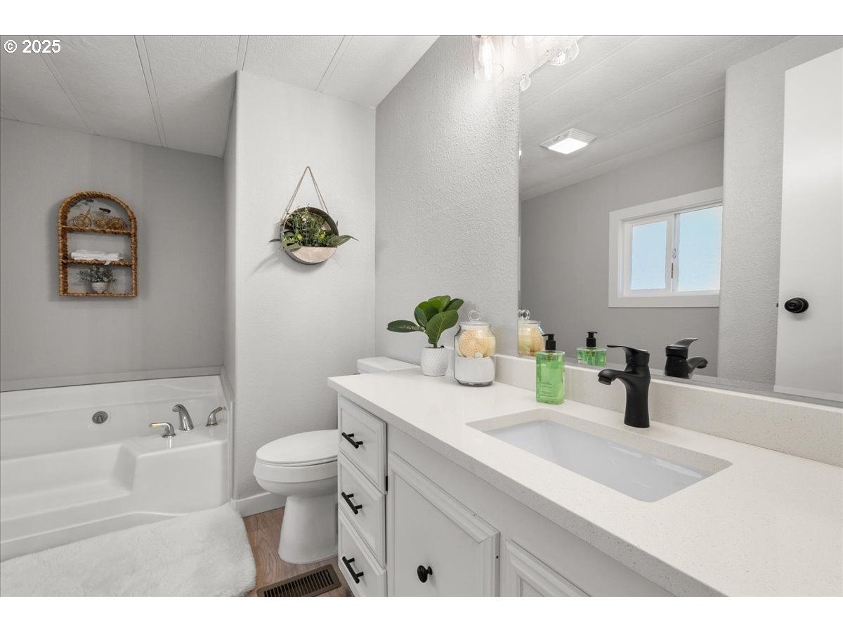 6701 Northwest 309th Street Ridgefield, WA 98642 - Photo 23 of 40