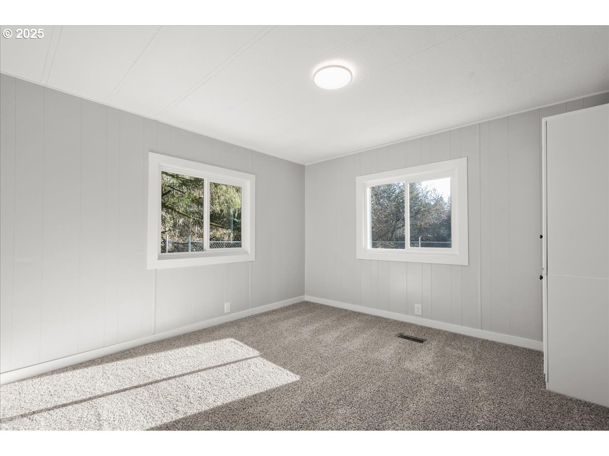 6701 Northwest 309th Street Ridgefield, WA 98642 - Photo 28 of 40