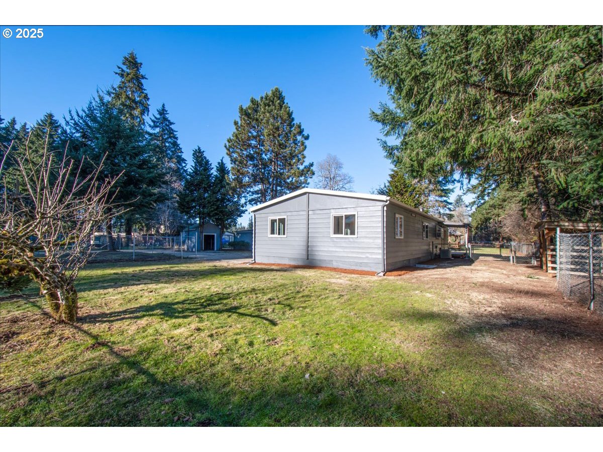 6701 Northwest 309th Street Ridgefield, WA 98642 - Photo 34 of 40