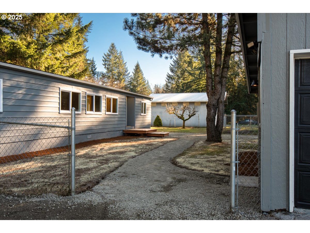 6701 Northwest 309th Street Ridgefield, WA 98642 - Photo 9 of 40