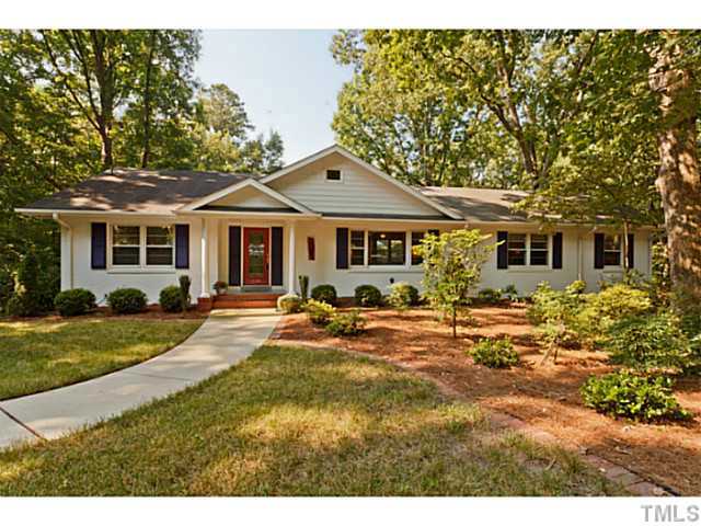 3105 Churchill Road Raleigh, NC 27607 - Photo 1 of 16 a view of a yard in front of house