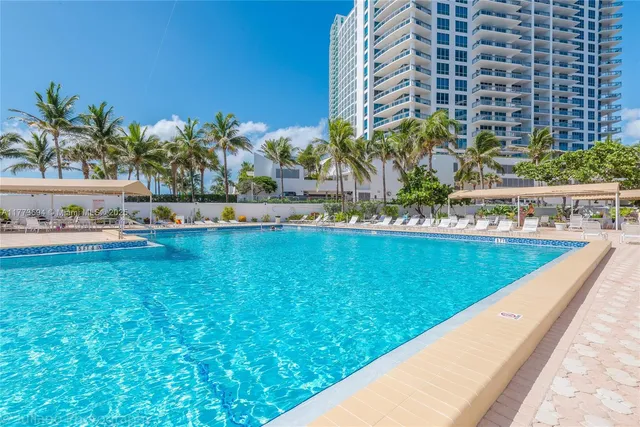 $3,000 | 3505 South Ocean Drive, Unit 504, Hollywood, FL 33019