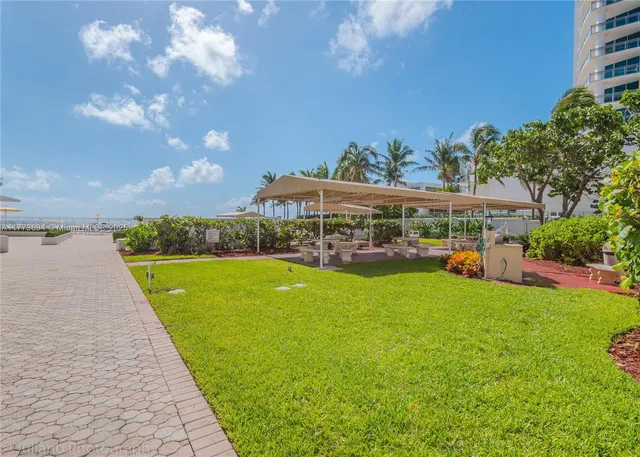 $3,000 | 3505 South Ocean Drive, Unit 504, Hollywood, FL 33019