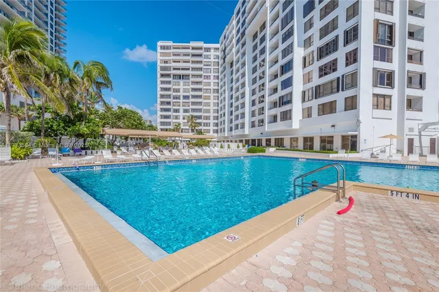 $3,000 | 3505 South Ocean Drive, Unit 504, Hollywood, FL 33019