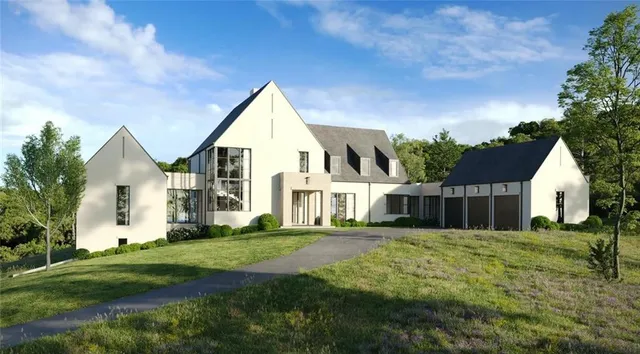 a view of a yard in front of house