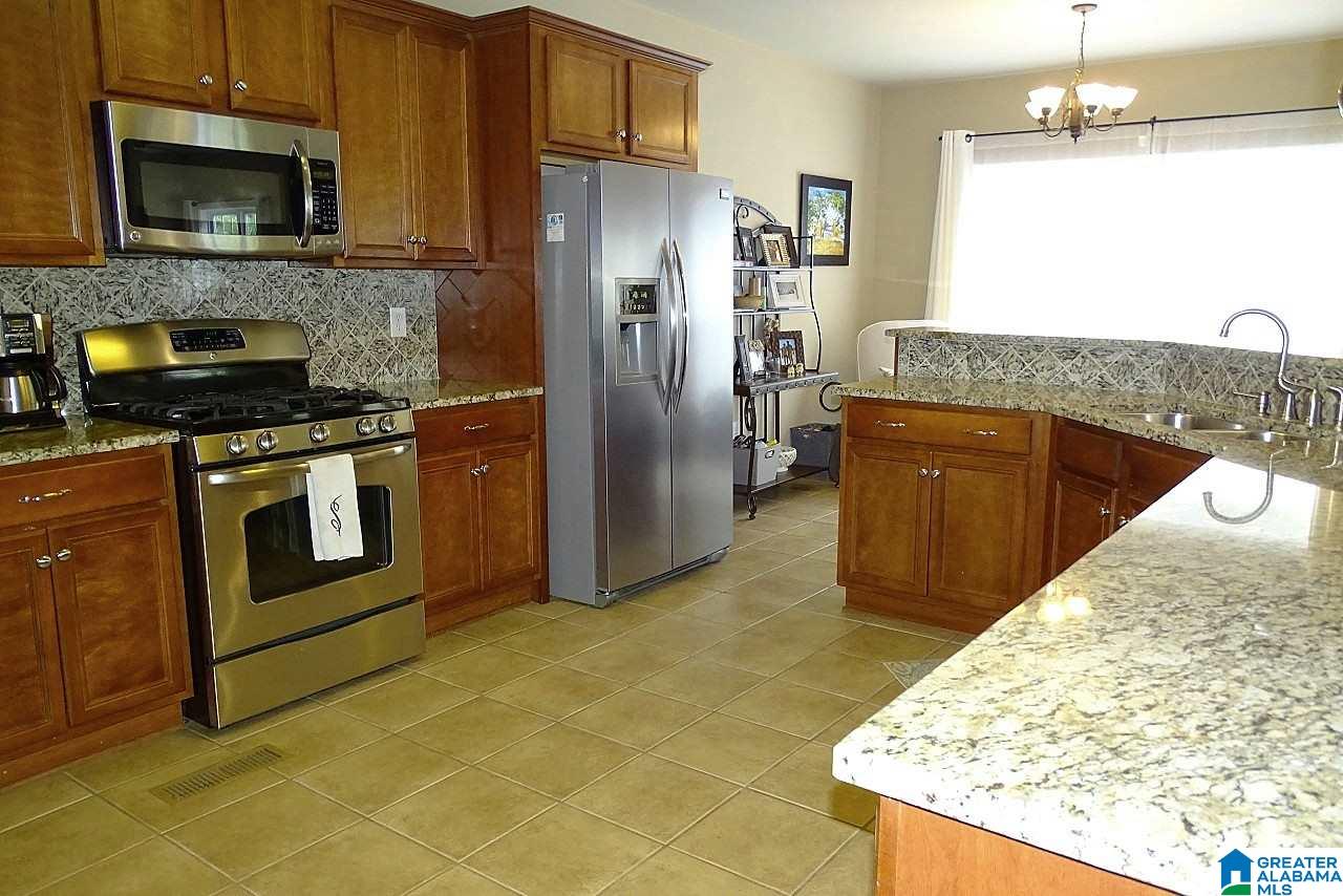 829 Meadow Ridge Lane Birmingham, AL 35242 - Photo 10 of 28