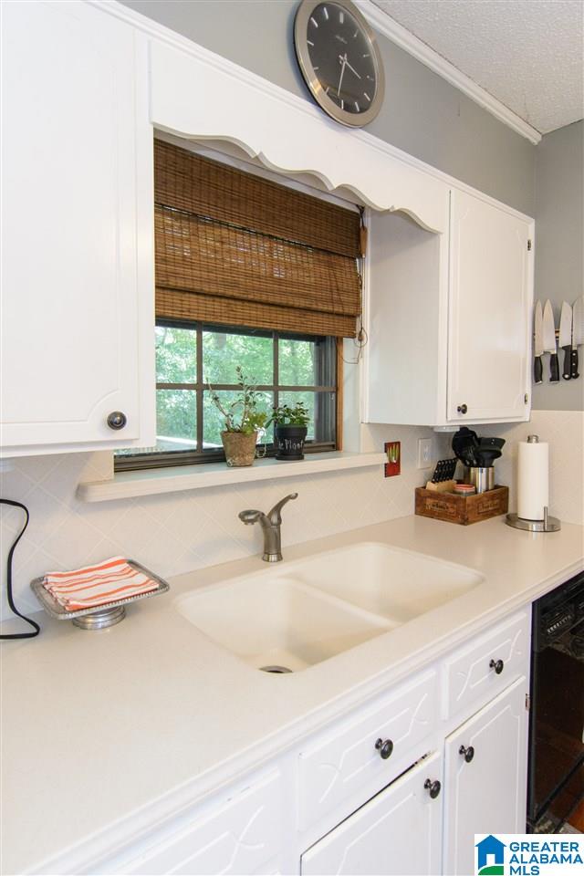 5721 Dorchester Way Birmingham, AL 35210 - Photo 10 of 31