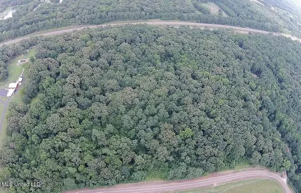 $795,000 | 4770 McCracken Road, Hernando, MS 38632