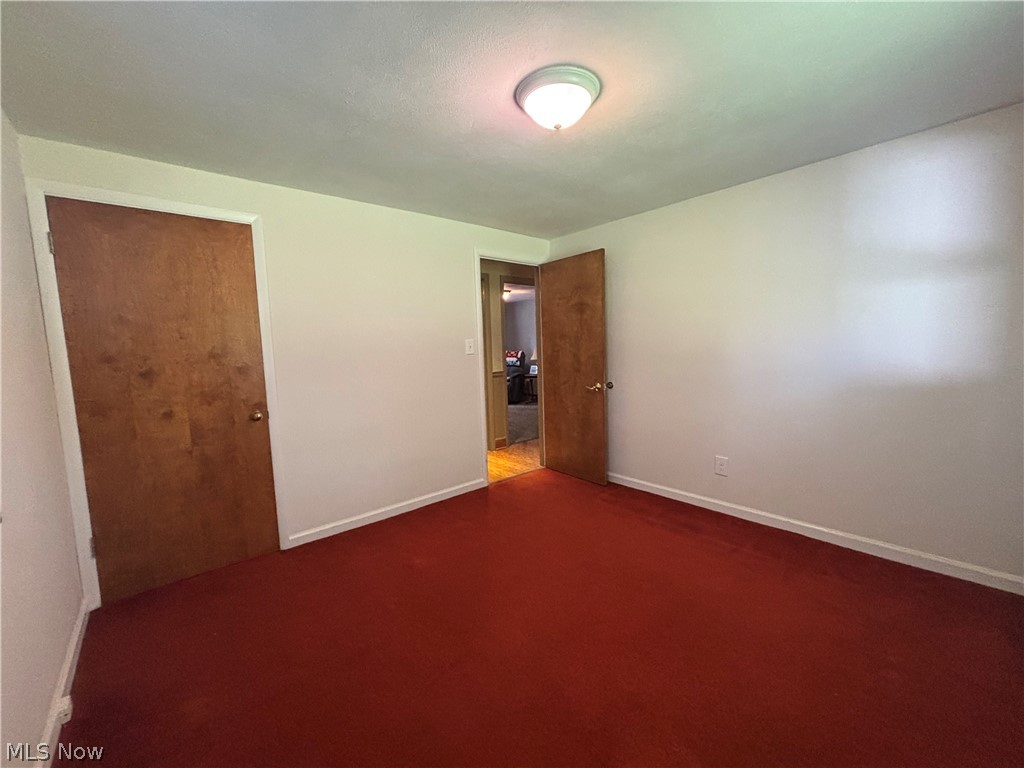 385 Cochran Road Aurora, OH 44202 - Photo 15 of 35