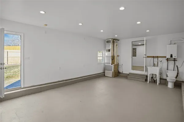 $1,449,800 | 33 Holden Street, Coventry, RI 02816