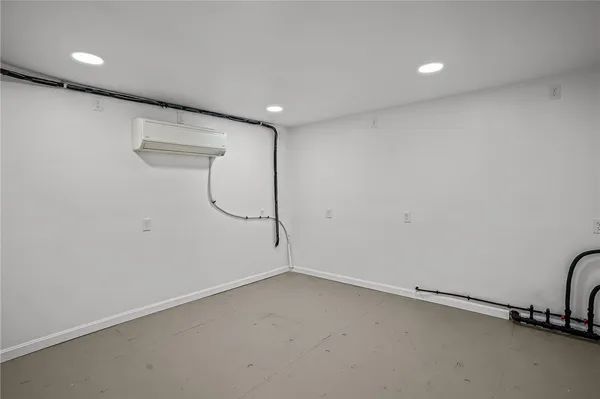 $1,449,800 | 33 Holden Street, Coventry, RI 02816