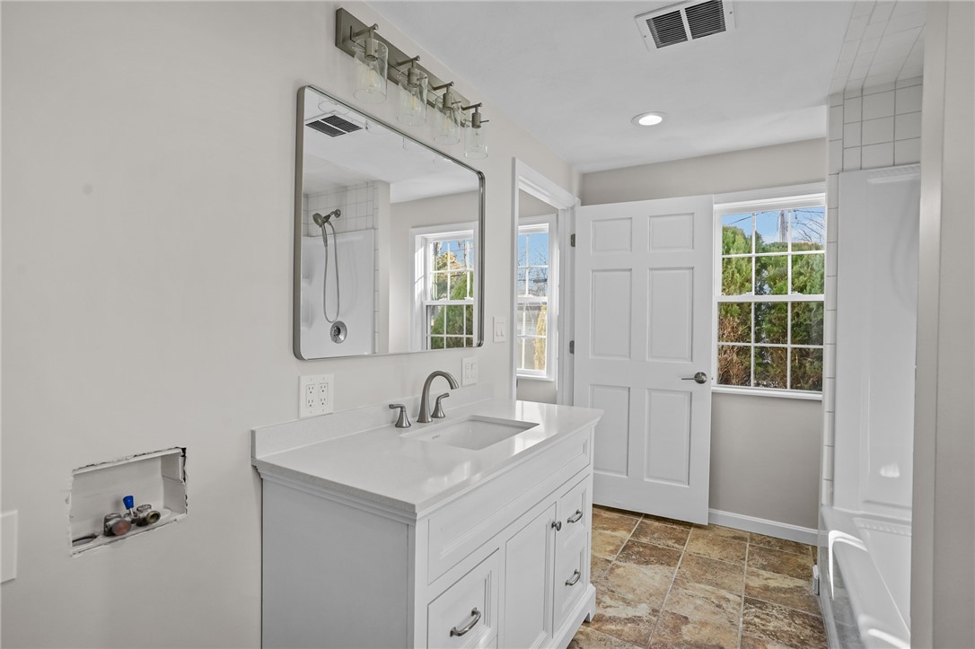 33 Holden Street Coventry, RI 02816 - Photo 9 of 46