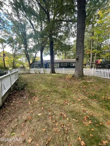 $2,900 | 13 Burning Bush Boulevard, Clifton Park, NY 12019