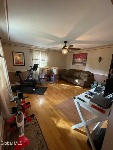 $2,900 | 13 Burning Bush Boulevard, Clifton Park, NY 12019