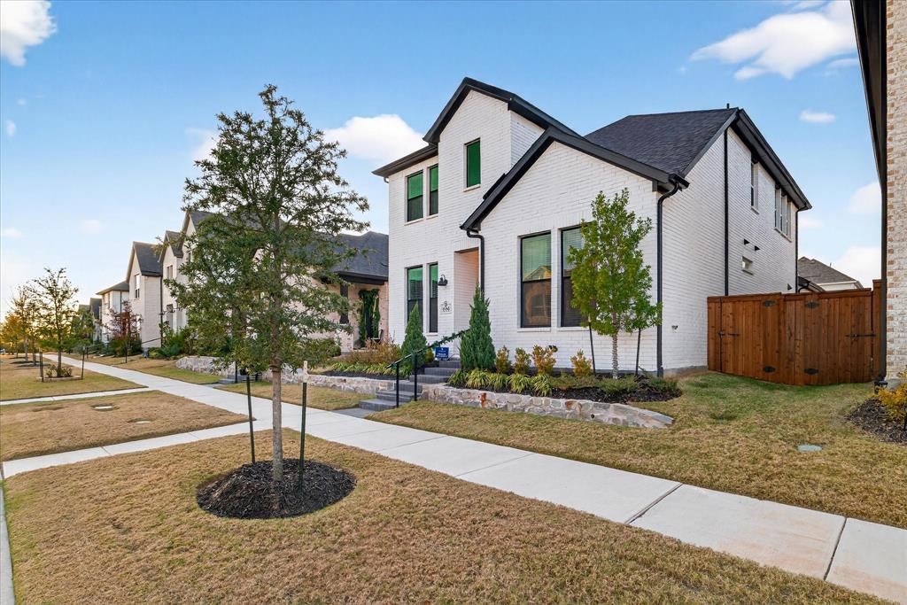 15562 Fringe Tree Road Frisco, TX 75035 - Photo 2 of 23