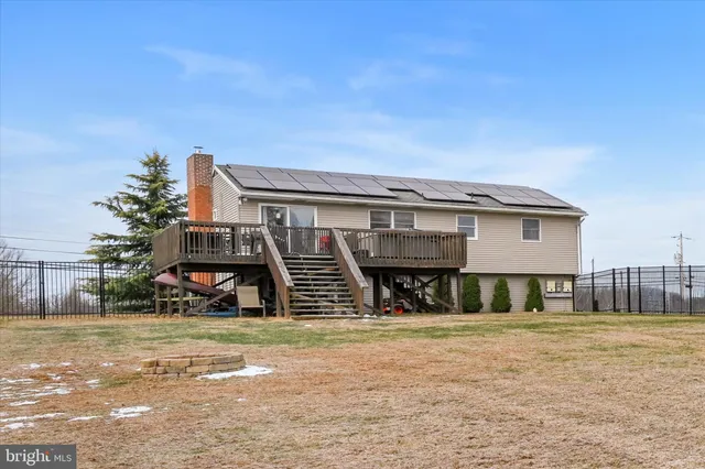$375,000 | 1145 Highland Drive, Mechanicsburg, PA 17055