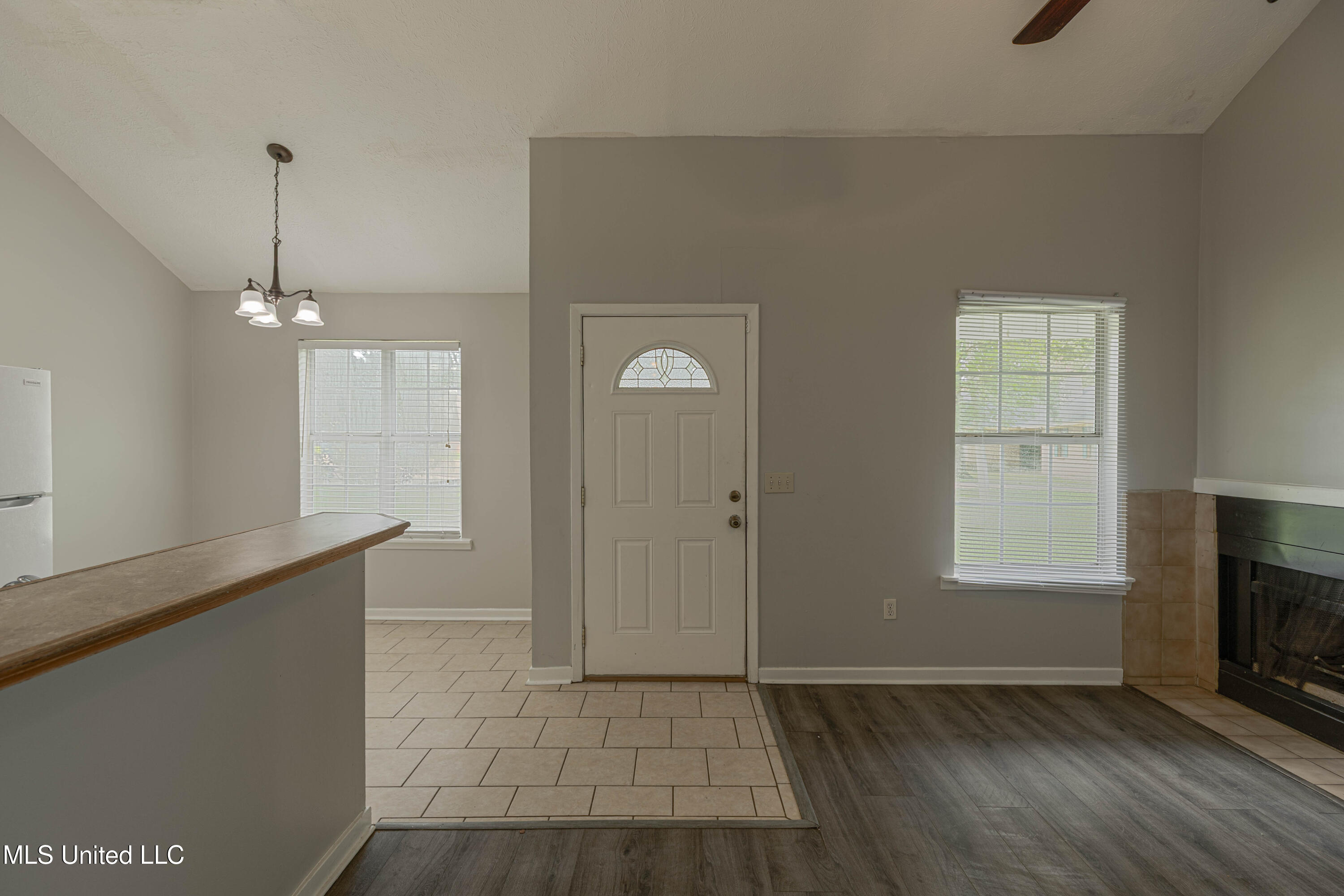 183 Cumberland Road, Unit B Brandon, MS 39047 - Photo 5 of 26 IMG_4165-Edit