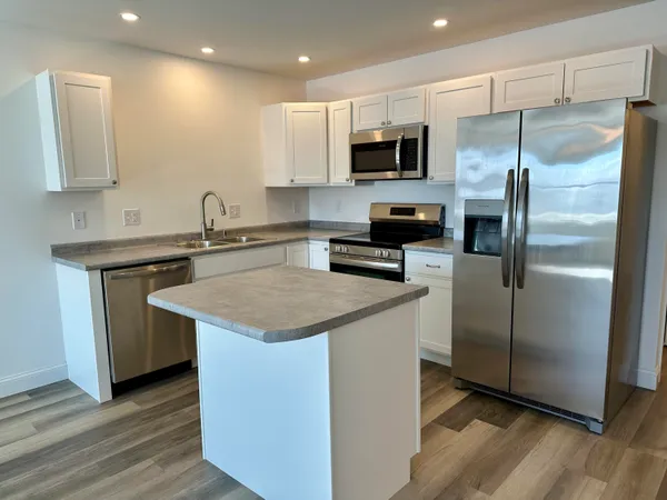 $290,000 | 29 Village Circle, Unit 2, Augusta, ME 04330