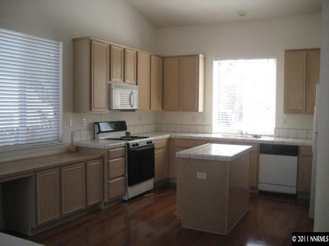 8755 Steelhead Court Reno, NV 89523 - Photo 3 of 13 Photo 3