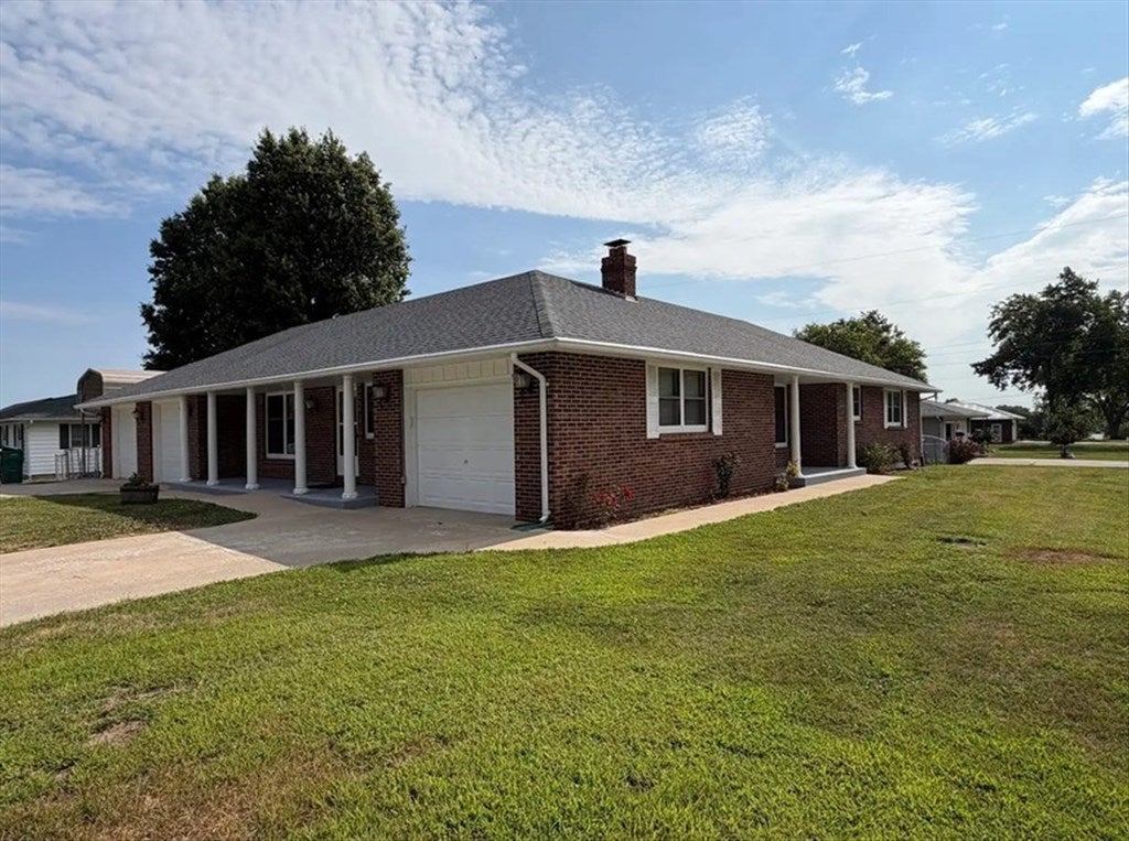 1201 Ridgeway Road Macon, MO 63552 - Photo 38 of 43 Gallery Image 38