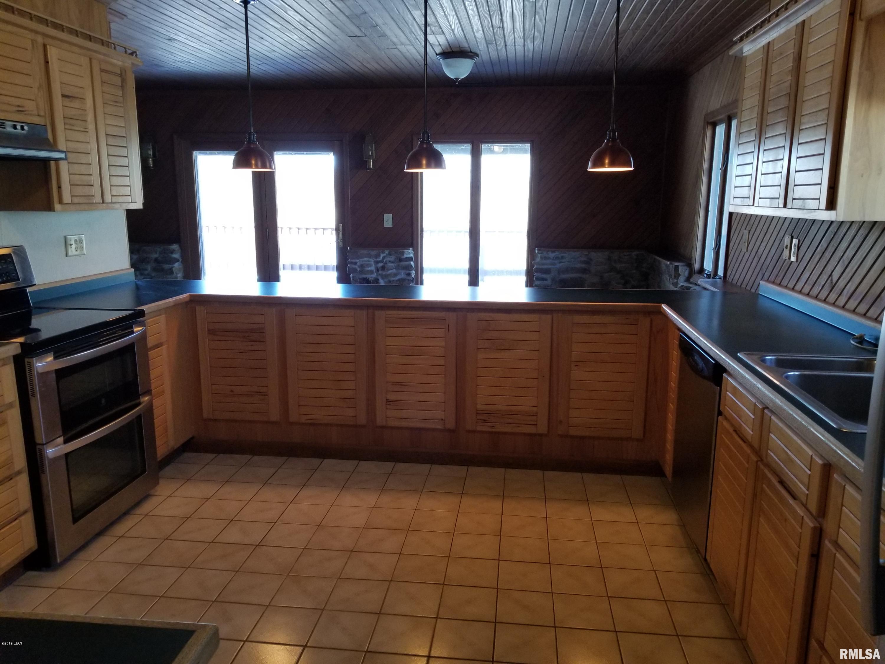2553 Orchard Hill Road Murphysboro, IL 62966 - Photo 14 of 26 Gallery Image 14