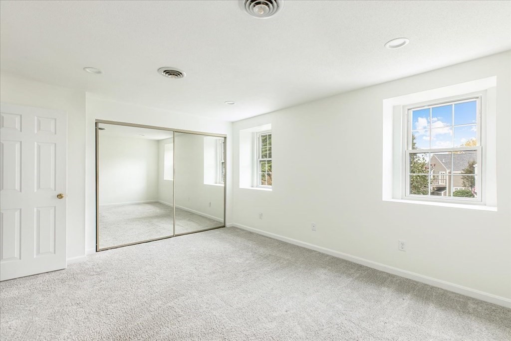 152 Shaw Farm Road, Unit 152 Canton, MA 02021 - Photo 14 of 36 Gallery Image 14