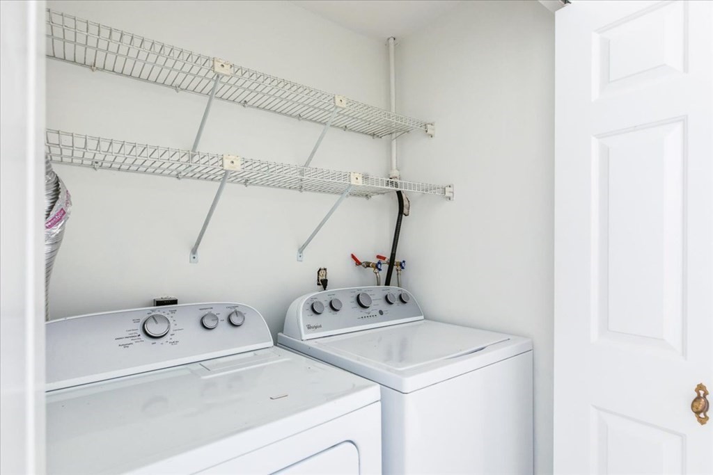 152 Shaw Farm Road, Unit 152 Canton, MA 02021 - Photo 18 of 36 Gallery Image 18