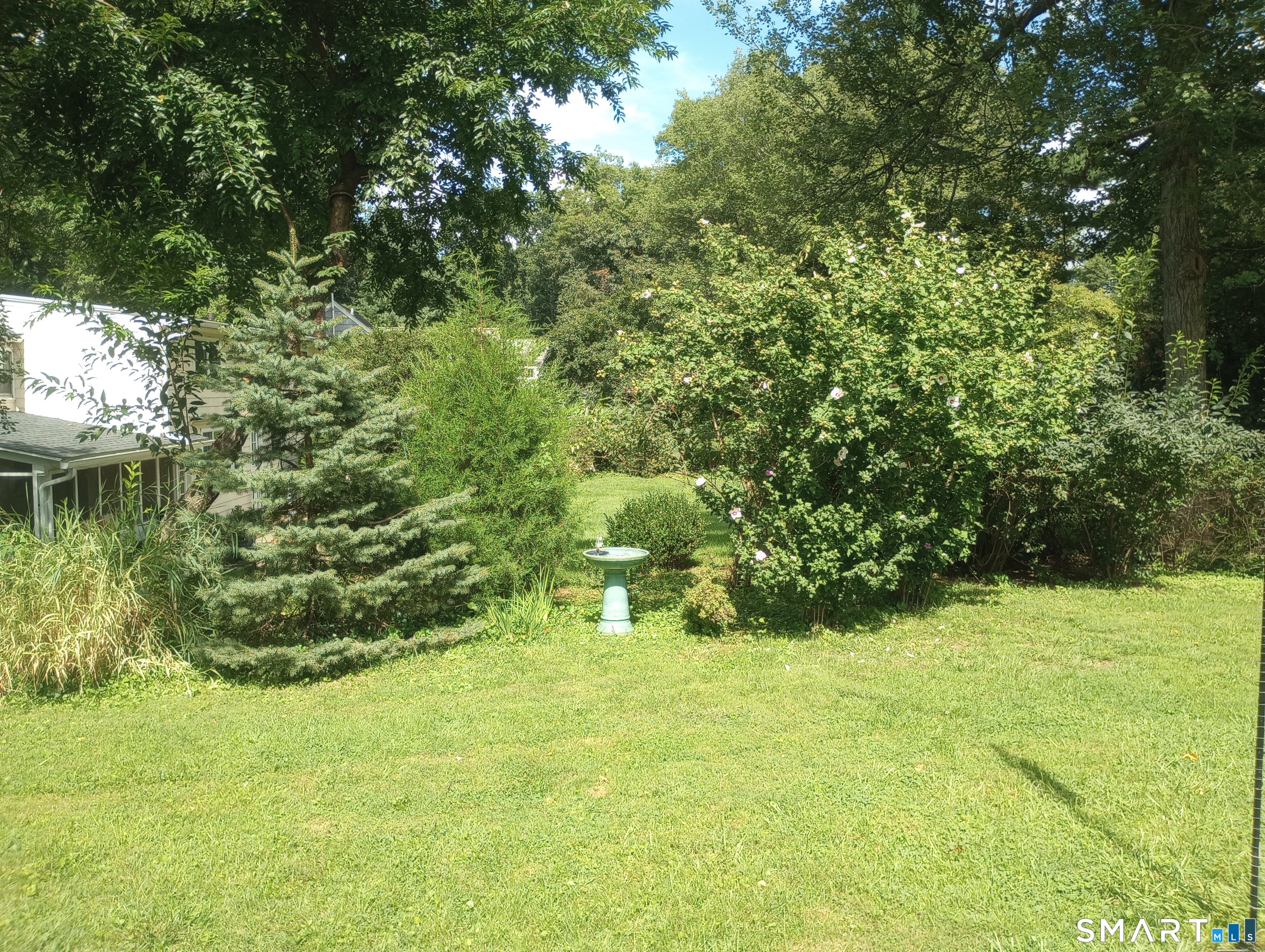 14 Stonybrook Road Fairfield, CT 06824 - Photo 29 of 30 Gallery Image 29