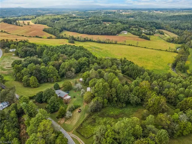 $399,900 | 752 Joe Layne Mill Road, Elkin, NC 28621