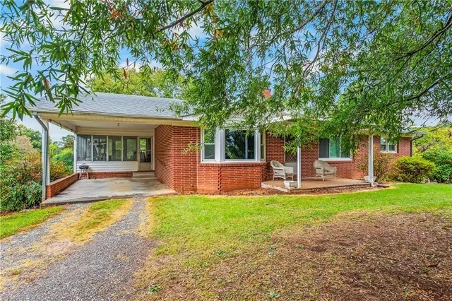 $399,900 | 752 Joe Layne Mill Road, Elkin, NC 28621