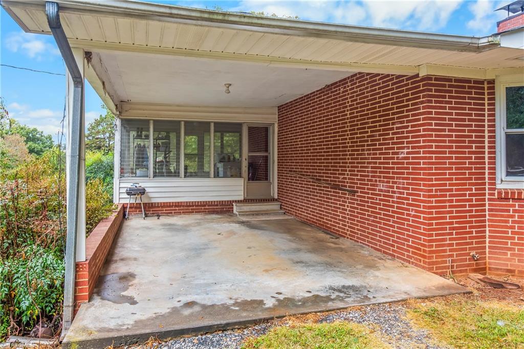 752 Joe Layne Mill Road Elkin, NC 28621 - Photo 10 of 42