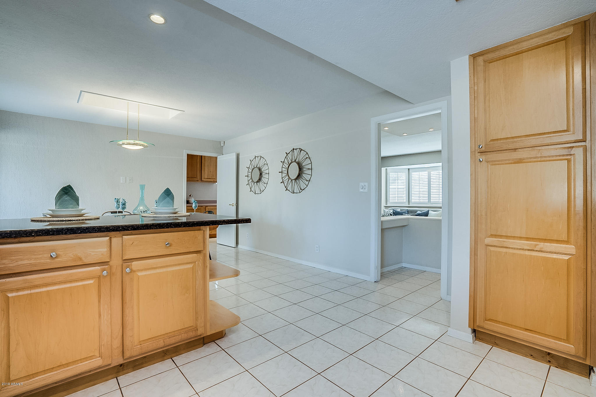 2872 East Cochise Road Phoenix, AZ 85028 - Photo 22 of 33 Kitchen