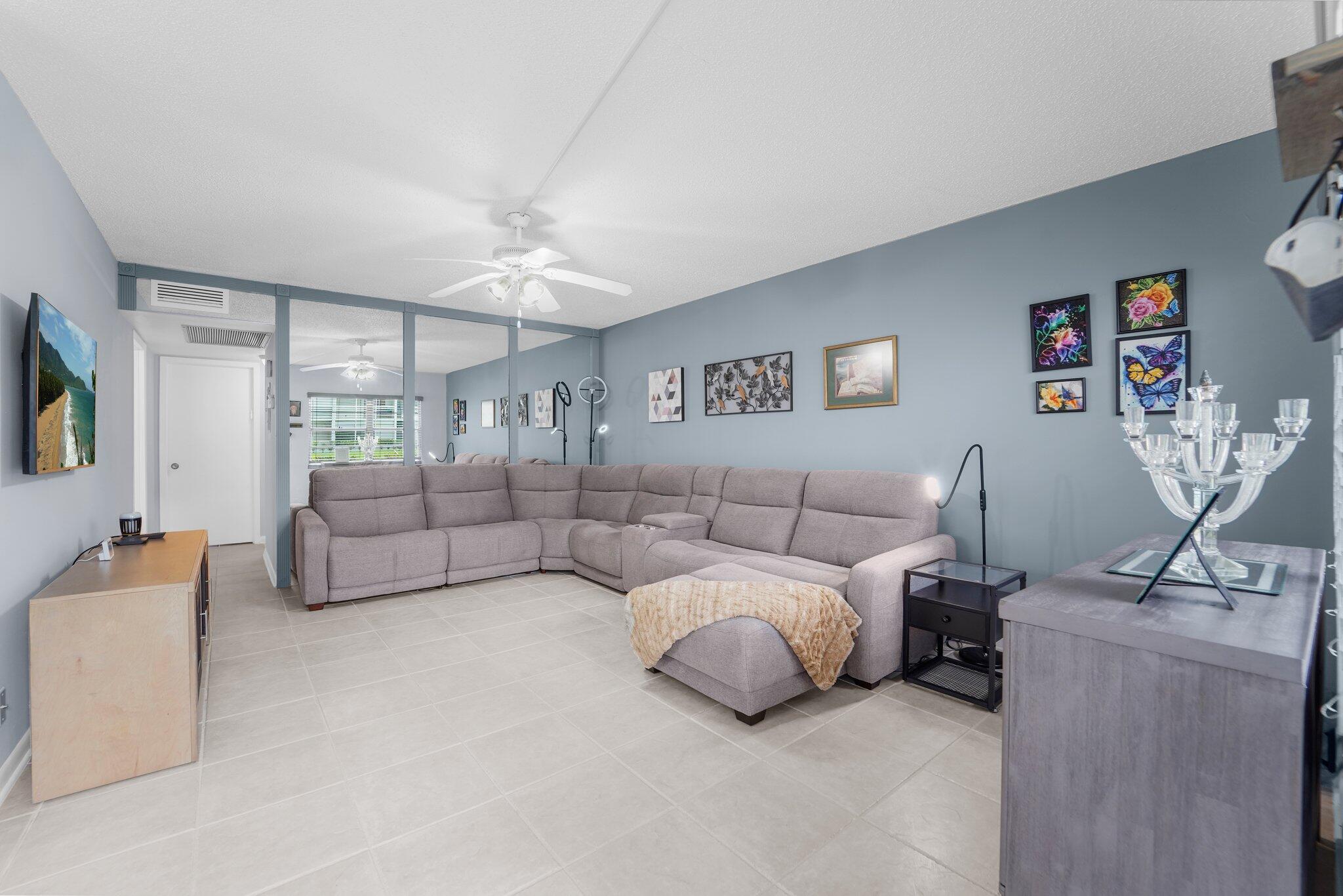 10 Suffolk A Boca Raton, FL 33434 - Photo 6 of 27 7-web-or-mls-DSC02137