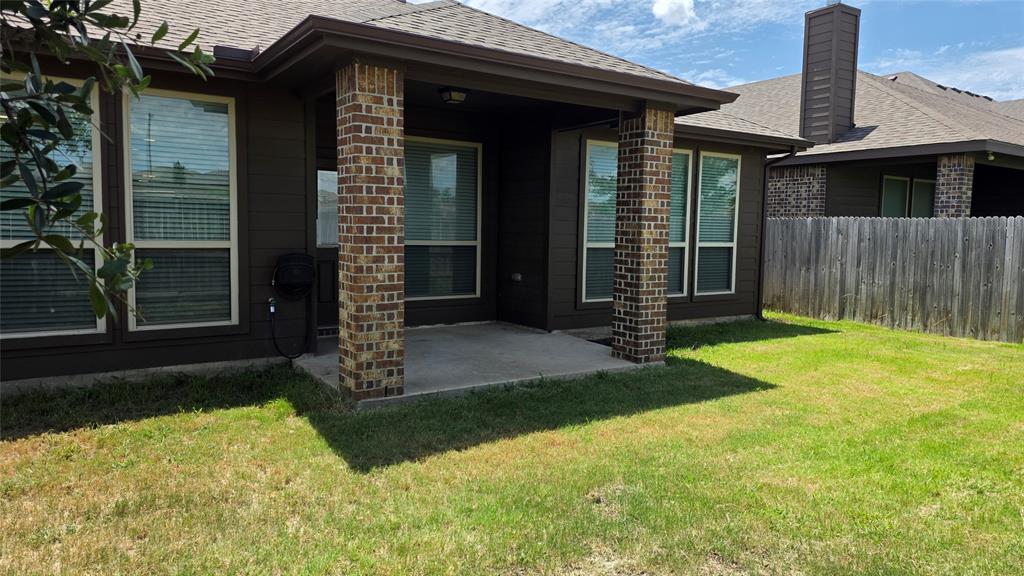 11504 Starlight Ranch Fort Worth, TX 76052 - Photo 16 of 25
