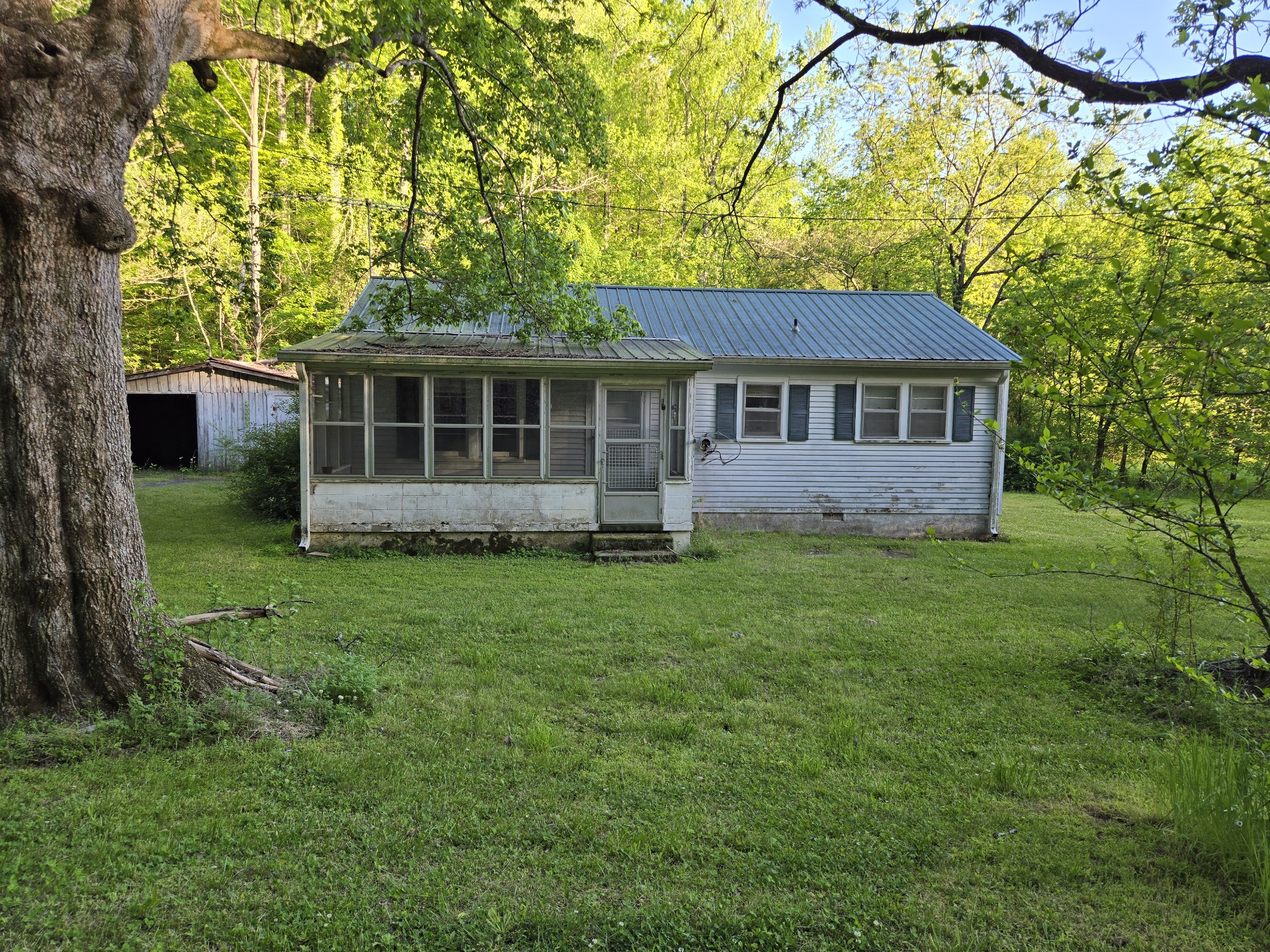 1479 Sycamore Landing Road Waverly, TN 37185 - Photo 1 of 25 Gallery Image 1