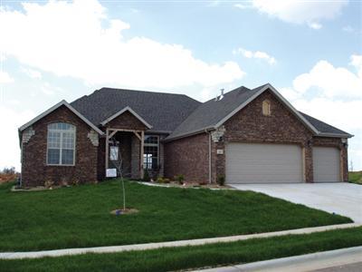637 North Rockingham Avenue Nixa, MO 65714 - Photo 1 of 1 Primary Photo