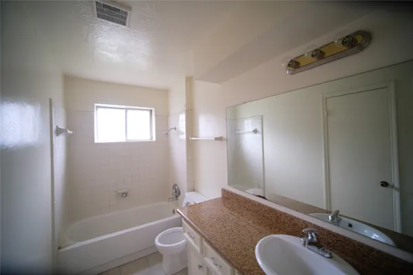 $299,000 | 12510 Shannon Hills Drive, Houston, TX 77099