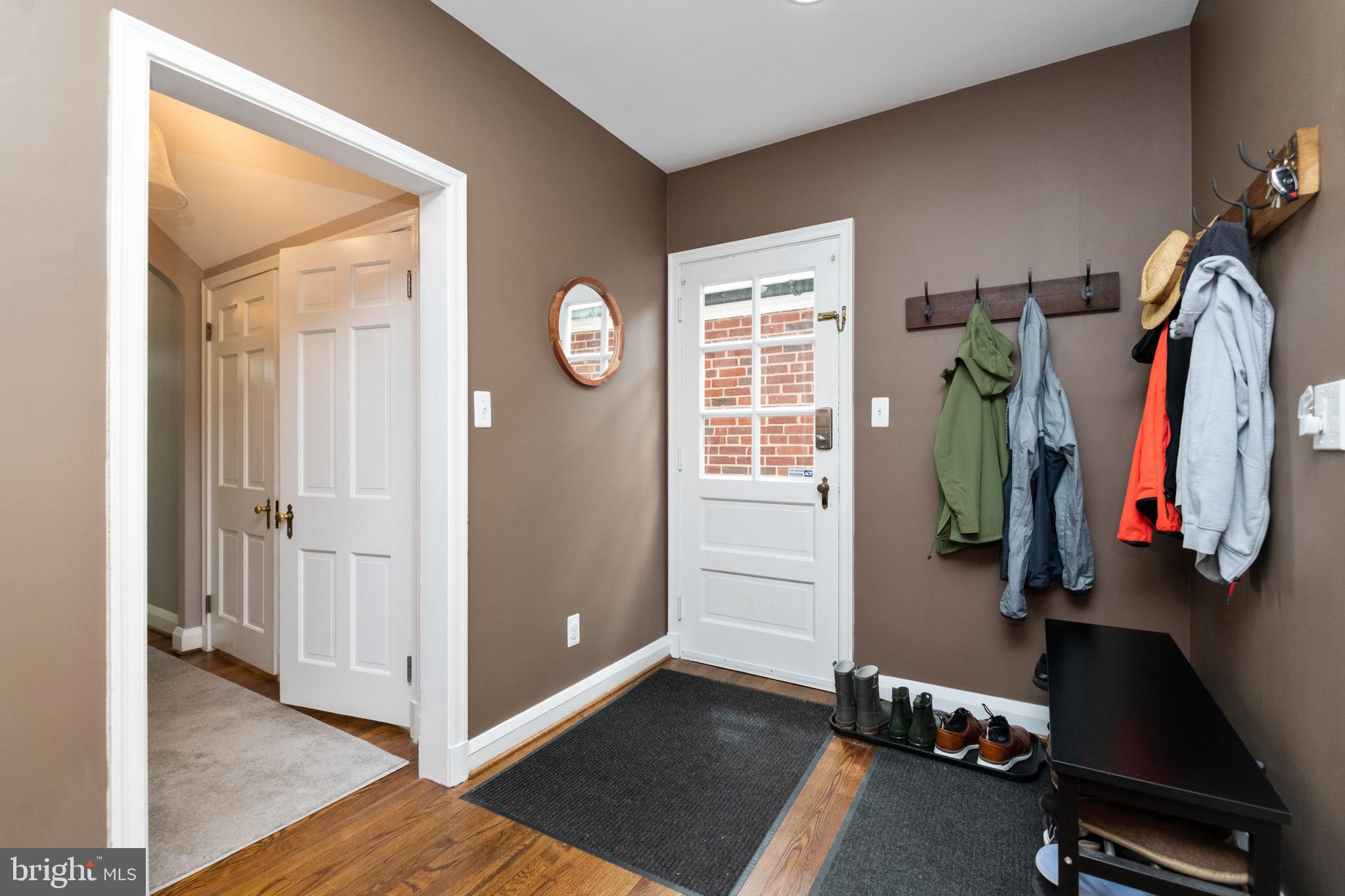 516 Wilton Road Towson, MD 21286 - Photo 17 of 43 Mudroom