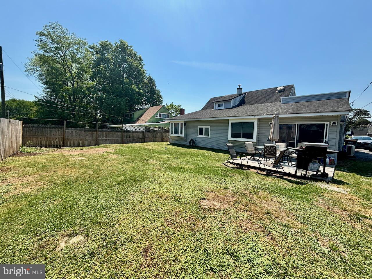 18 Plumtree Road Levittown, PA 19056 - Photo 4 of 22