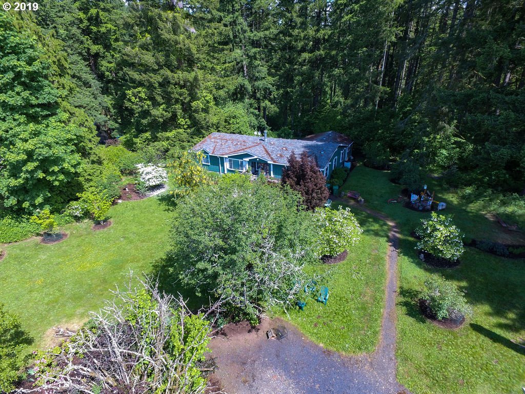 51998 Rabinsky Road Scappoose, OR 97056 - Photo 1 of 30 Gallery Image 1