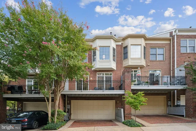 $6,800 | 1753 22nd Street North, Arlington, VA 22209